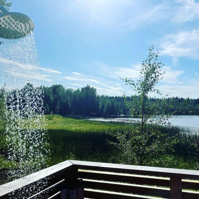 Mysig Stuga Med Sjoetomt, Naera Jaervsoebacken Buitenkant foto