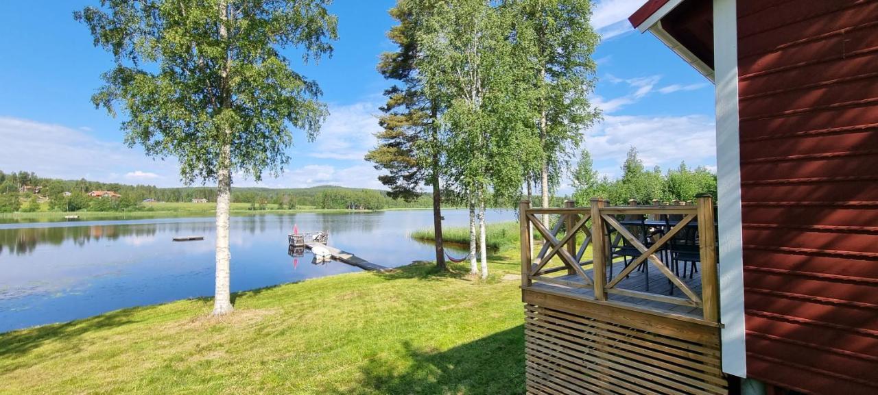Mysig Stuga Med Sjoetomt, Naera Jaervsoebacken Buitenkant foto